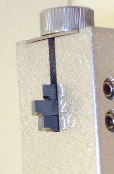 Old-style tip slot